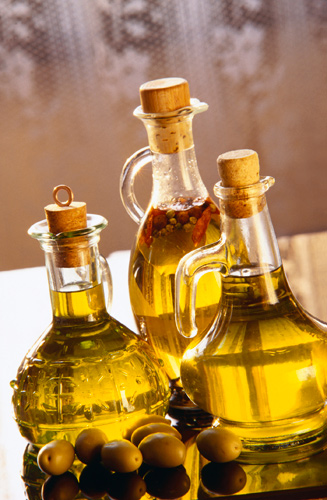 Utiliza aceite de oliva Botellas con aceite de oliva