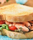 Sándwich de salmón asado