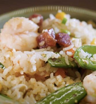 Arroz frito de chorizo y camarones