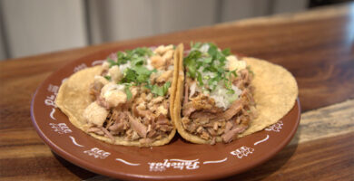 Los panchos, taco de carnitas
