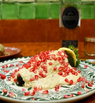 llega la temporada de Chiles en Nogada a Los Panchos