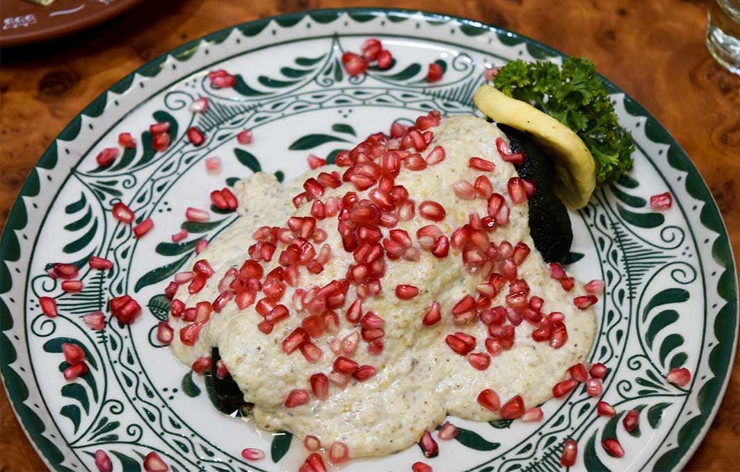 lega la temporada de Chiles en Nogada a Los Panchos